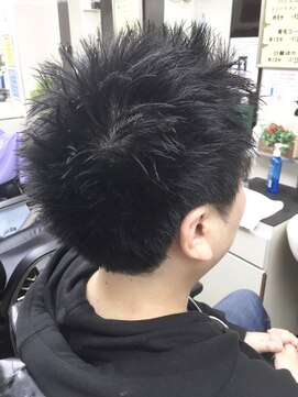 バーバーショップ ヘアーレストホーム(Barber Shop HAIR REST HOME) スパイキーモヒカンバーバーアッシュマットショート20代30代