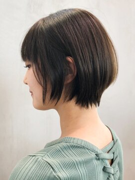 アイティー バイ アルバム 浦和店(IT by ALBUM) ショートボブ_オリーブカラーハイライトカラー_ba307081