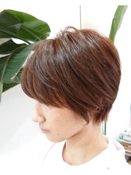 ヘア バランス コティ(COTY) 絶壁も解消☆軽やかショート