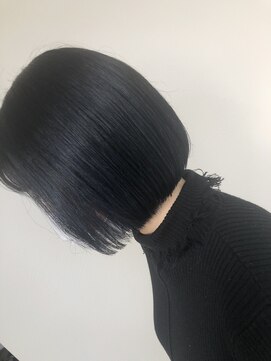 リリィ(LILY) まとまるボブヘア