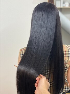 アールサロンギンザ(Rr SALON GINZA) R.HASクリスタルtreatment