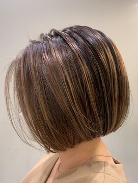 オンカラー(ON.COLOR) 大人ハイライトグレージュボブ