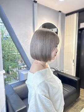 ジゼル(GiseL) グレージュカラー