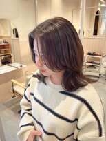 シダ(sida)&nbsp;茨木市　10代20代　ウルフボブ