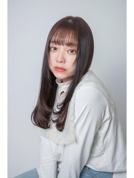 ルフュージュ バイ プロデュース 相模大野店(Refuge by Produce) チョコレートブラウン/レイヤーカット/ストレートロング