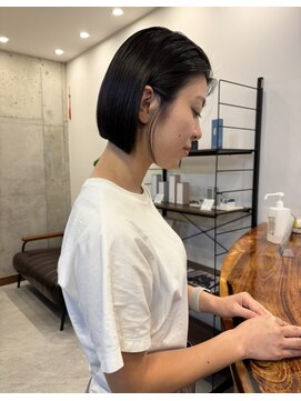 アンバー(AMBER) 切りっぱなしbob