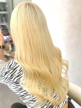 アフィナー(Afinar) 【横浜/横浜駅】艶感溢れる韓国風ブロンドウェーブ