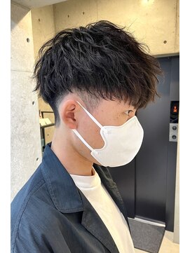 ブルニール 中崎町(BLEUNIR) ソフトツイストスパイラルパーマツーブロックニュアンスマッシュ