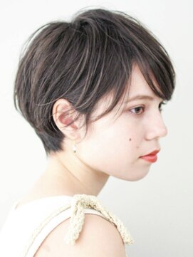 ルアン 上通り(ruen) 似合わせカット　骨格矯正　絶壁解消　くびれショート　熊本