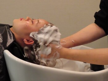 ヘアドクターベガ(hair Dr.VEGA)の写真/完全プライベート＊VIP個室での極上ヘッドスパで、あなただけのリラックスタイムをご提供♪