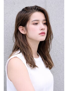 ワゴンバイアフロート(Wagon by afloat) セミロング20代30代ストレートレイヤー前髪なし前髪あり池袋