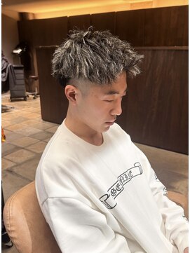 ロンド ラマ 岐阜(Lond bla-ma) Lond bla-ma 岐阜 畑中 希望 ホワイトメッシュツイストパーマ