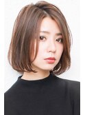 大人かわいい伸ばしかけグレージュナチュラルボブ