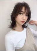 マッシュウルフネイビーカラー小顔外ハネボブミディ