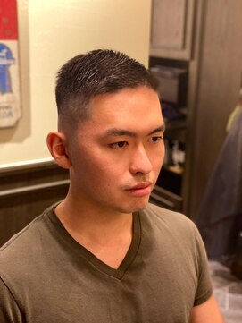 バレス 田町(BALES) [スキンフェード/ツイストスパイラル/田町]