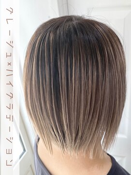 ウーロス(uros.) グレージュ×ハイグラデーション