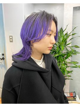 ジーナ(XENA) 【光】Wolf Violet