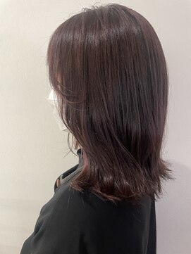 アングゥギャラリー(ungu GALLERY) ピンクベージュ／外ハネ／艶感