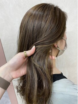 カームバイリコ 学芸大学(calm by liko) 美髪/大人かわいい/こなれミディ/サンドベージュ[学芸大学]