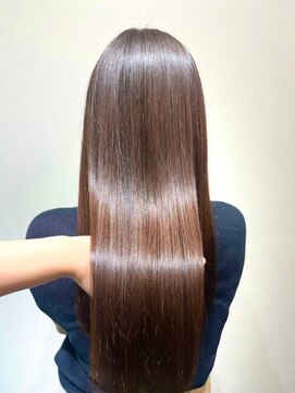 フュー 新小岩(few.) 黒髪/グレーベージュ/レイヤーロング/前髪パーマ[新小岩駅]