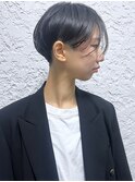 【morio池袋】クールで個性的な20代黒髪前下がりショート♪