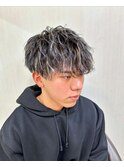 横浜メンズハイライトカラーメッシュパーマ波巻きマッシュへア