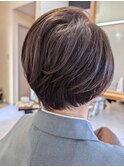 ショートボブ