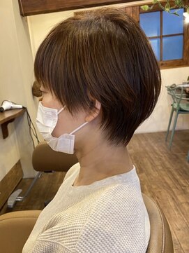 ピケ(pique) ナチュラルショート/グレージュカラー/段カット/20代/30代/40代