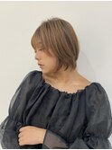 くびれショート×明るめブラウンヘア