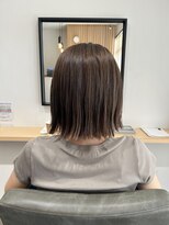 ジュノ(Juno)&nbsp;パツっと切りっぱなしボブ