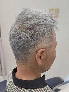 ハヤセ イオンスタイル検見川浜店 ベリーショート