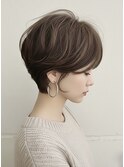 大人可愛い20代30代40代小顔ひし形ハンサムショート丸み前下がり