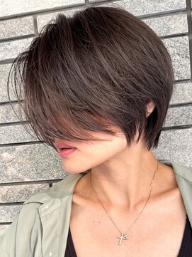 トルネード(TORNADO) 外国人風前下がりショート　n8.2.19