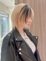 ベモ(NVEMO)&nbsp;ホワイトブロンド/セクションカラー/ルーツカラー/デザイン