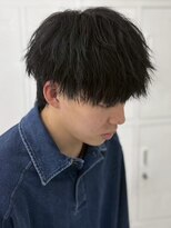 トイロ(toiro)&nbsp;シャドウパーマツイストスパイラルパーマフェザーパーマ30代韓国
