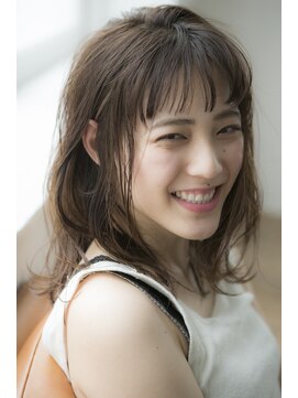 ミエル ヘア 新宿(miel hair) 伸ばしかけにもオススメ♪無造作なクセ毛風ふわミディ☆