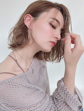 フェンテ(Fuente) ルーズな質感で創る今どきおしゃれボブ