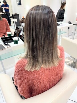 ソーホーニューヨーク ギンザ(SOHO NEW YORK GINZA) レイヤーカットバレイヤージュ