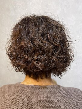 ウィスプ 赤羽店(wisp) 強めカールパーマ