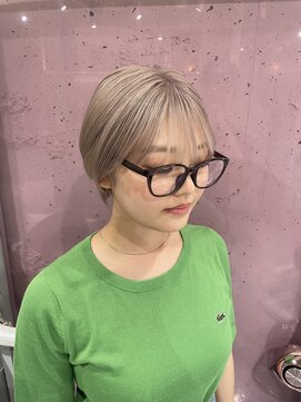 リガナッツ 池袋店(Riganuts) ハイトーンベージュ