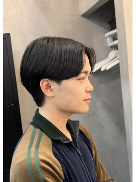 スイッチ(men's SWITCH) 大分メンズカットセンターパート刈り上げレイヤーショート