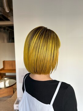 ミリ(milli Produce by ITAKURA) シャドウルーツ