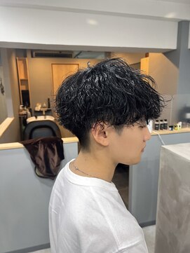 エモー(MoH) 波巻きパーマ／爽やか春夏パーマ