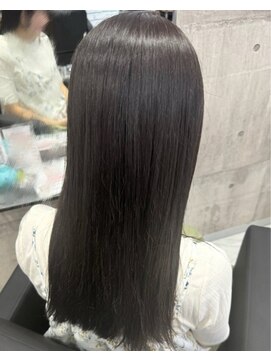 アエラバイトゥルークリエイション(AERA by True Creation) カラー/カット/髪質改善/ダブルカラー/トリートメント/春日部