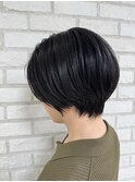 センターパートボブ