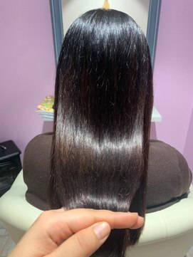 ロアゾブルーミュージアム(L'oiseau Bleu museum) 手触りがサラサラに！髪質改善縮毛矯正