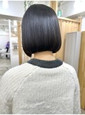 タッセルボブ 切りっぱなしボブ 髪質改善縮毛矯正 黒髪ボブ
