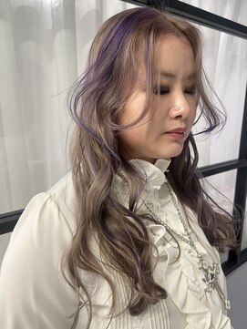 ヴァイス 新宿店(VAICE) パープルデザイン