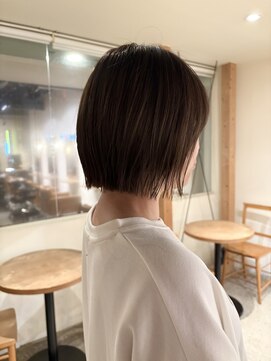 トーナイアティル(TONAI atil) 切りっぱなしボブ