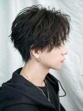 ゼロ 渋谷(XeRo) ツイストスパイラルセンターパート　シースルーフェザーショート